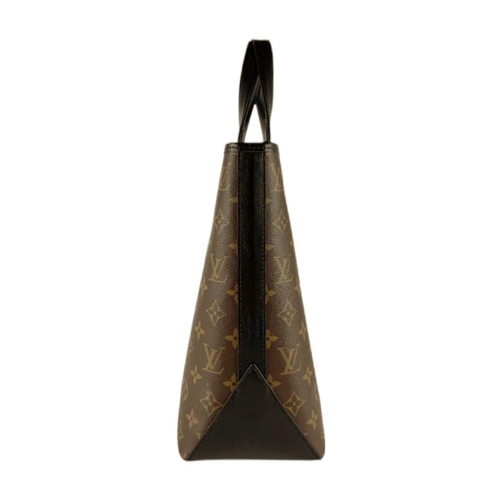 Louis Vuitton Tote