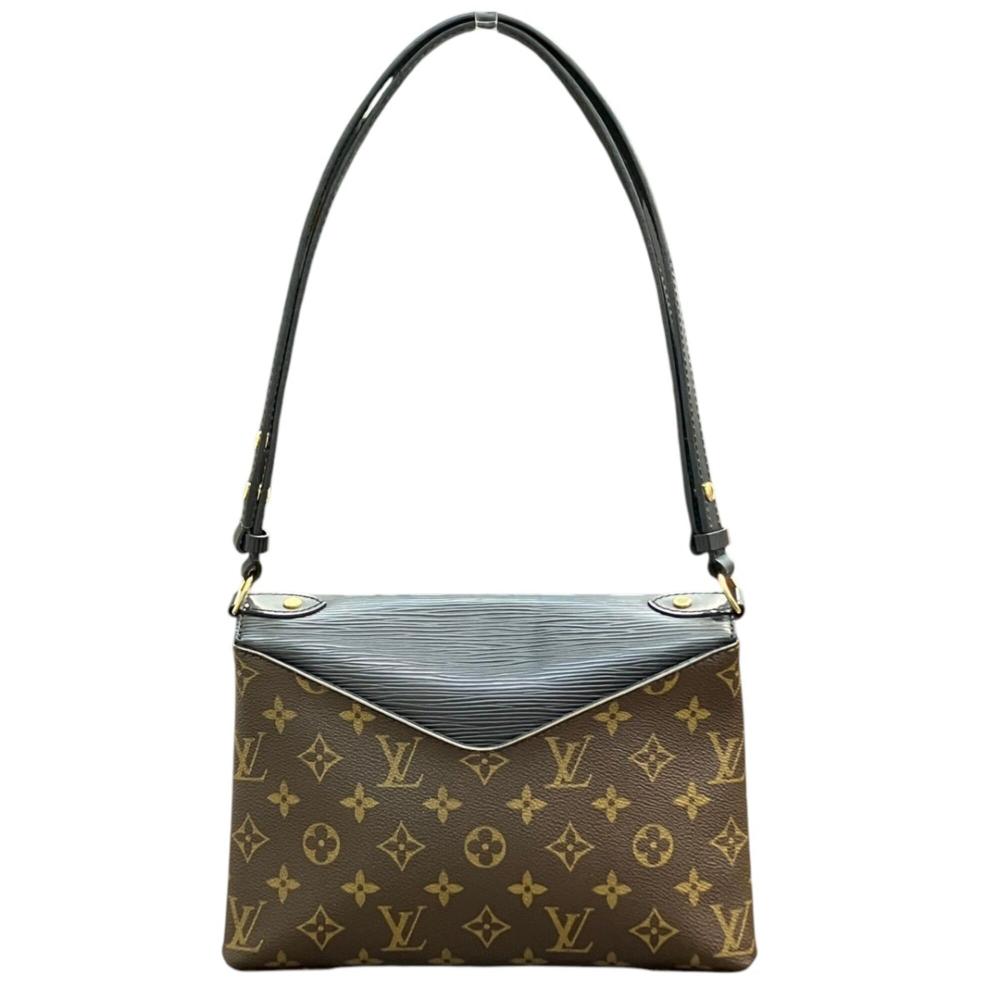 Louis Vuitton Saint Michel