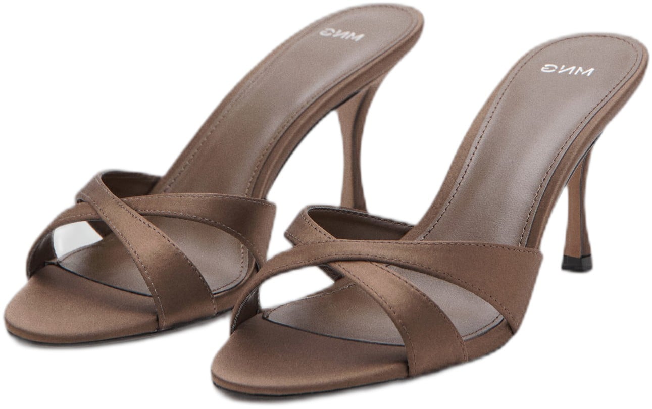 Heel Nonstructured Sandals