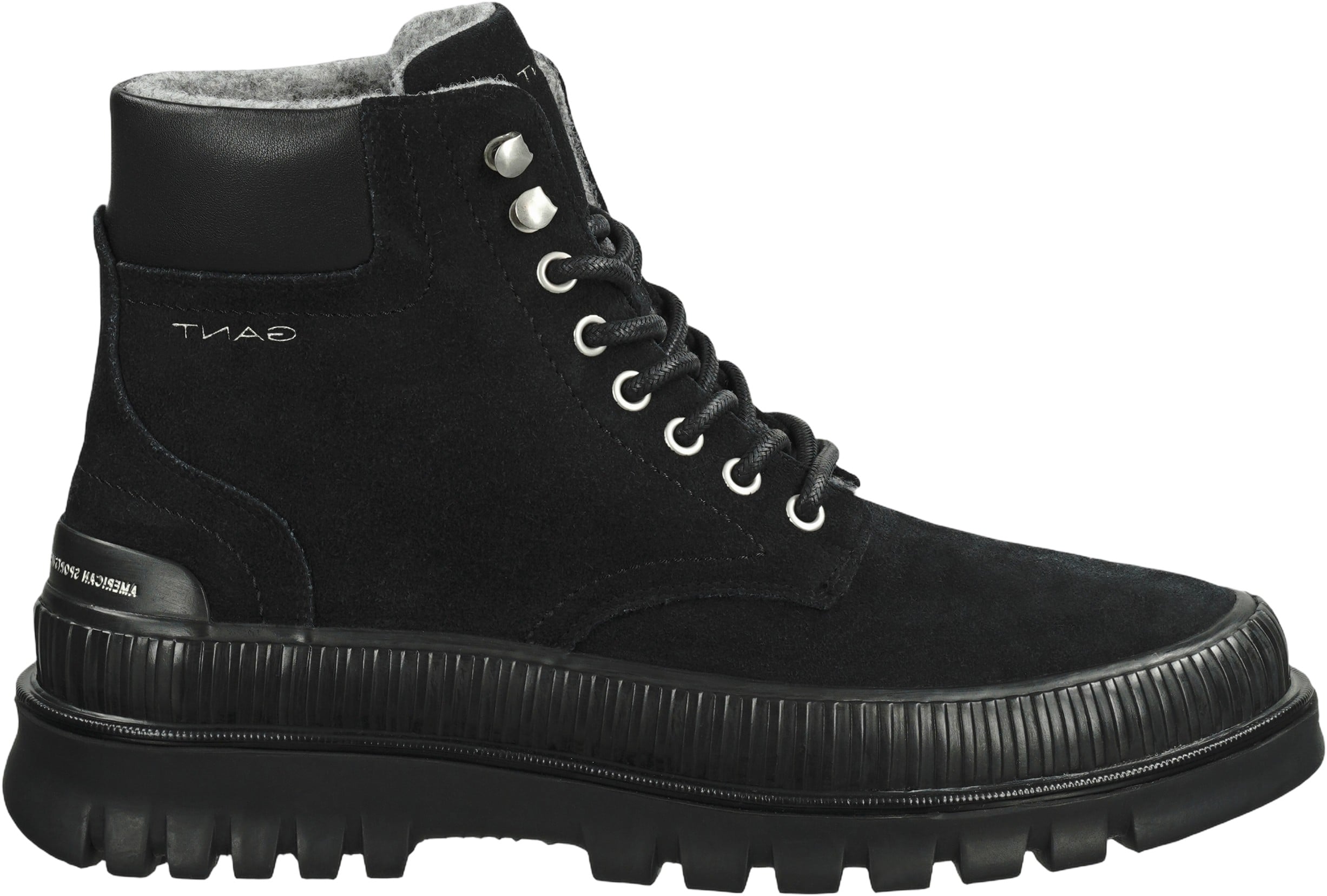Nebrada Mid Boot