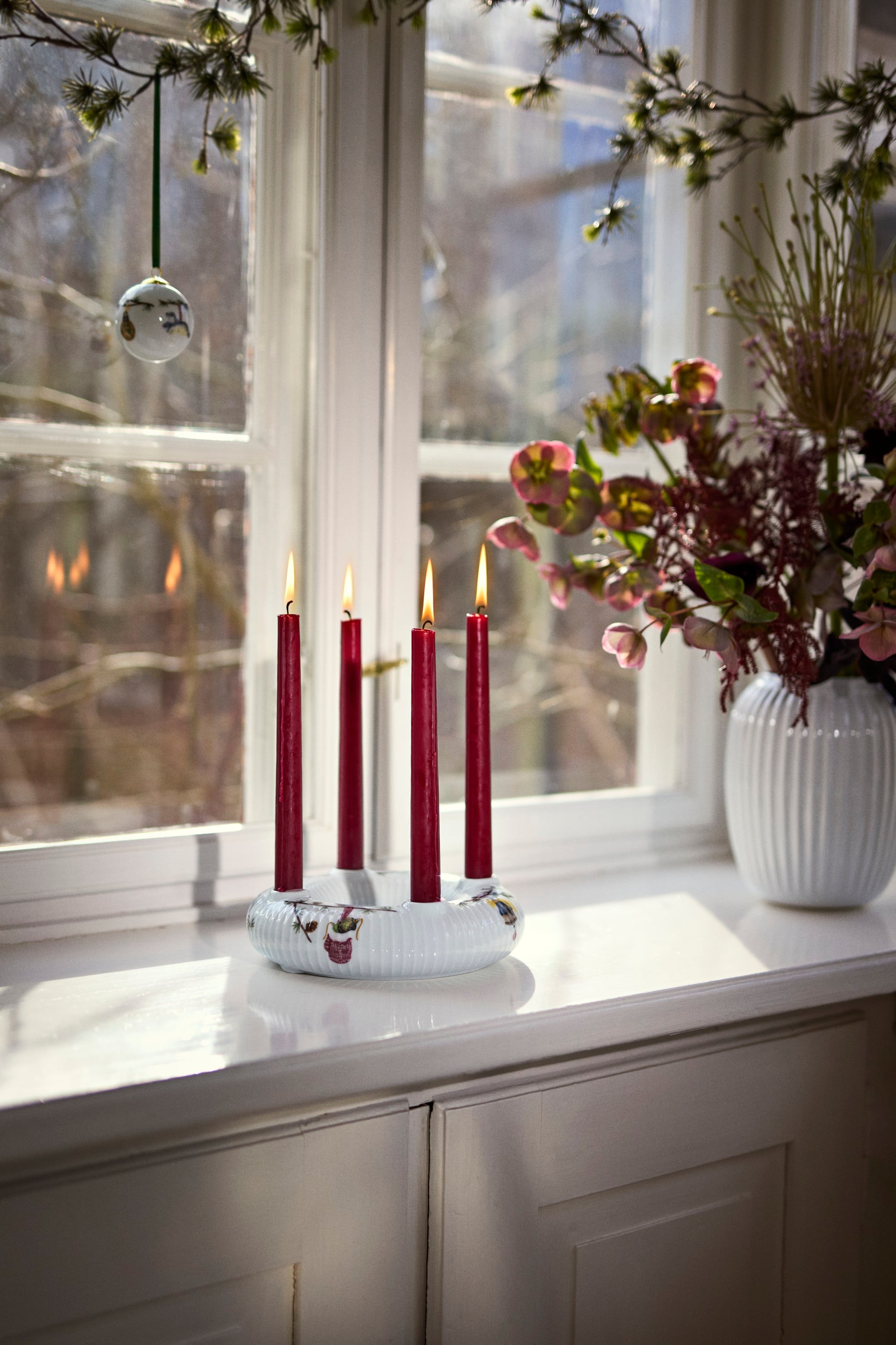 Hammershøi Christmas Adventsstage Ø21. 5 cm Hvid m. Deko