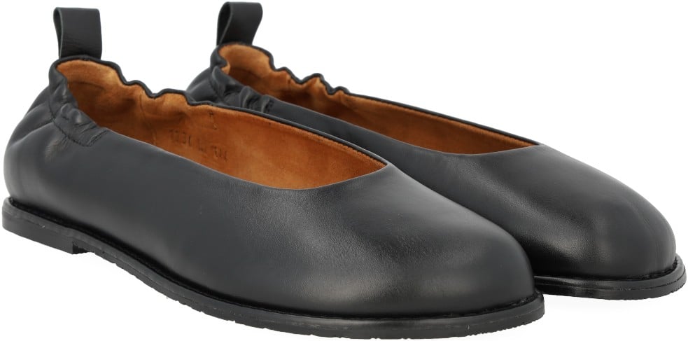 Ballerina med Rummelig Pasform