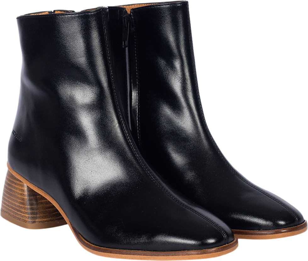 Støvlet Med Skulpturel Træhæl