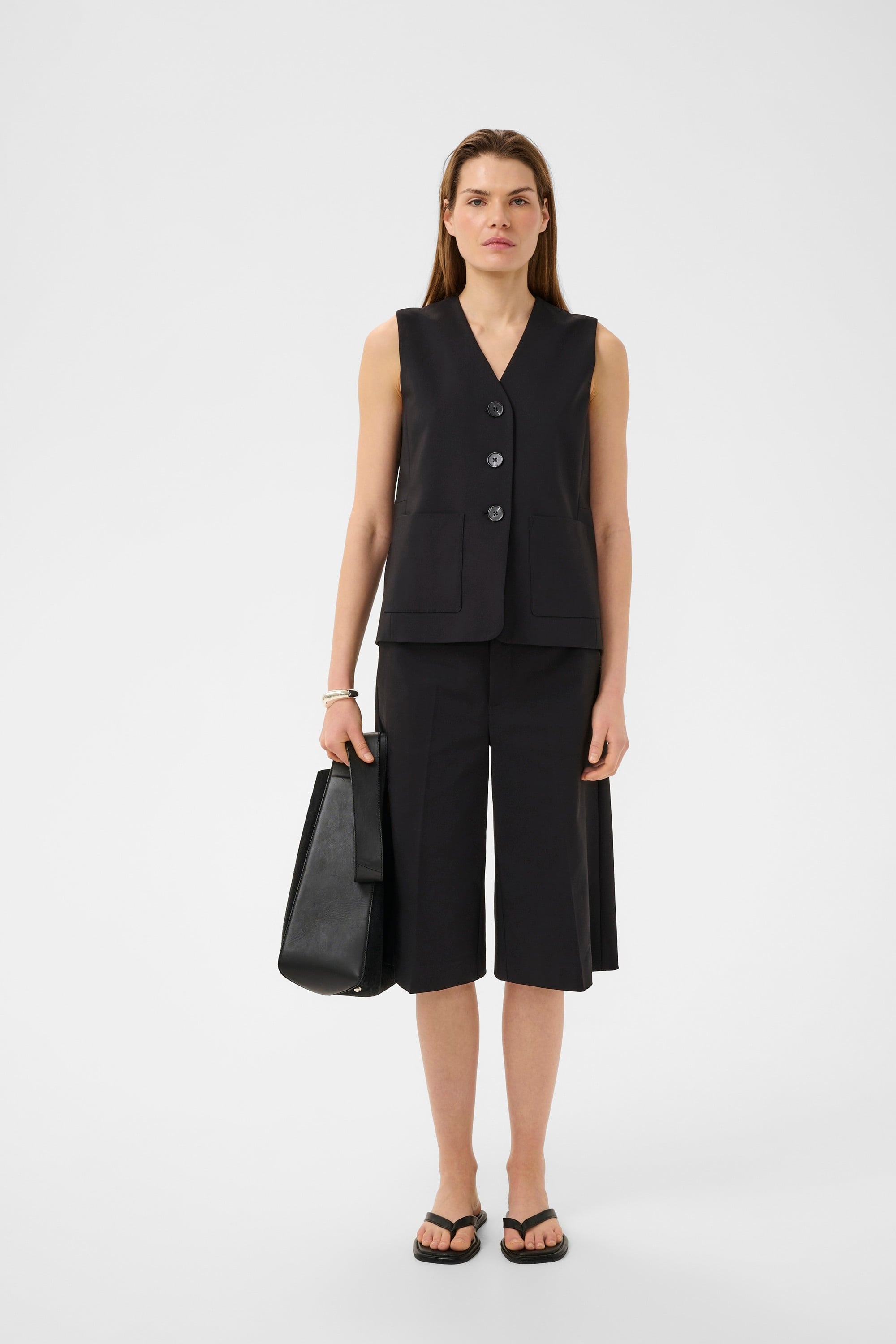 Zellaiw Longline Shorts