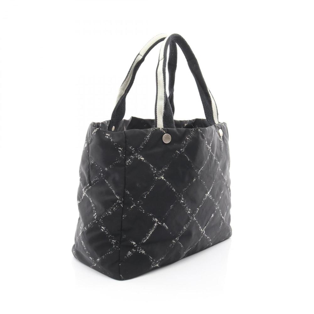 Chanel Travel Line