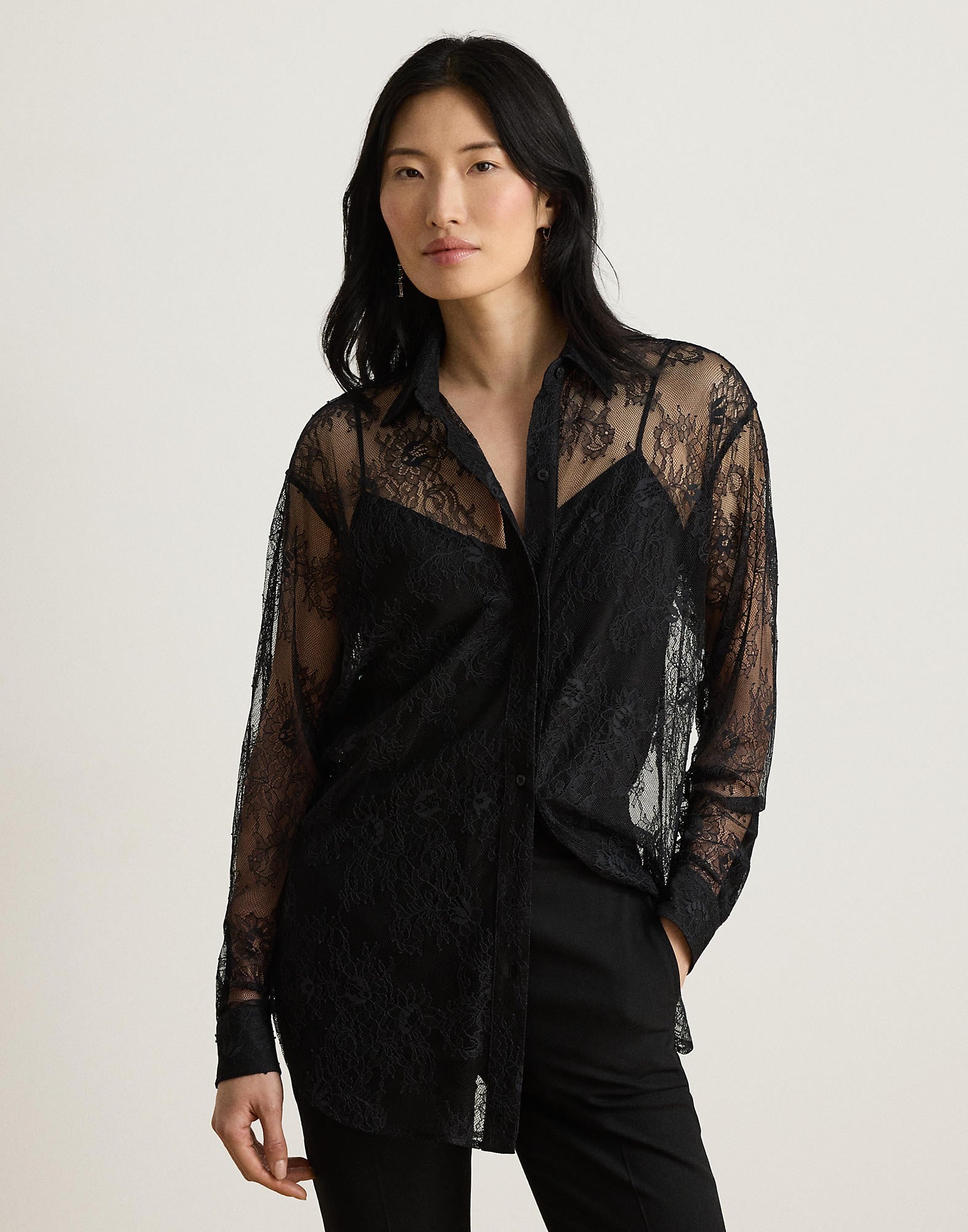 LT WT Floral Lacewvn-shirt