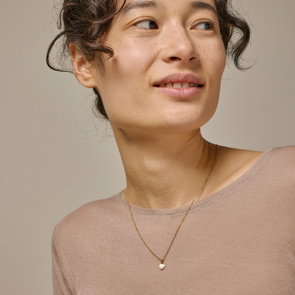 Necklace, Amore