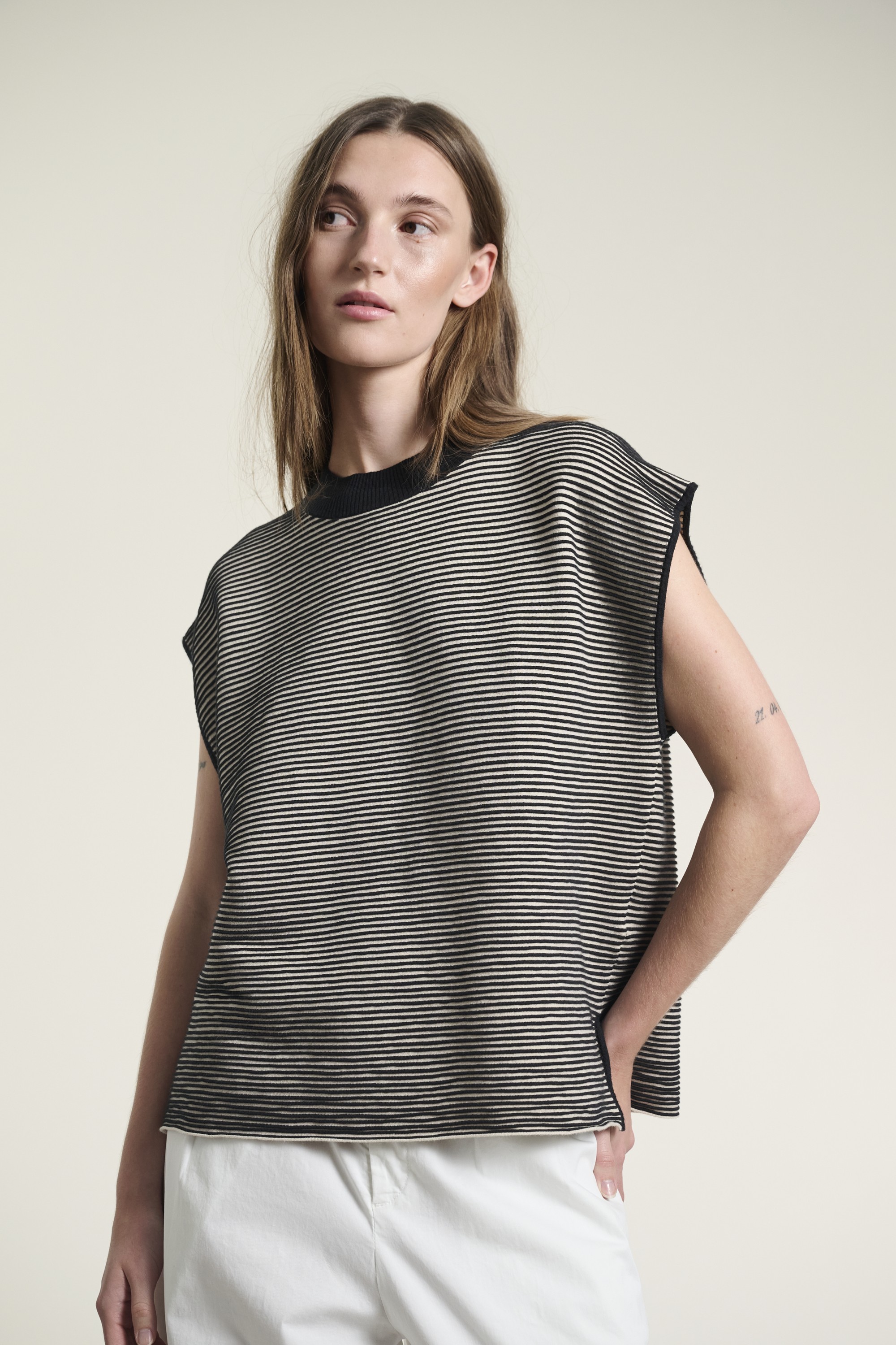 Saku Bluse med Bieser - DKK 650 - Spar 50%