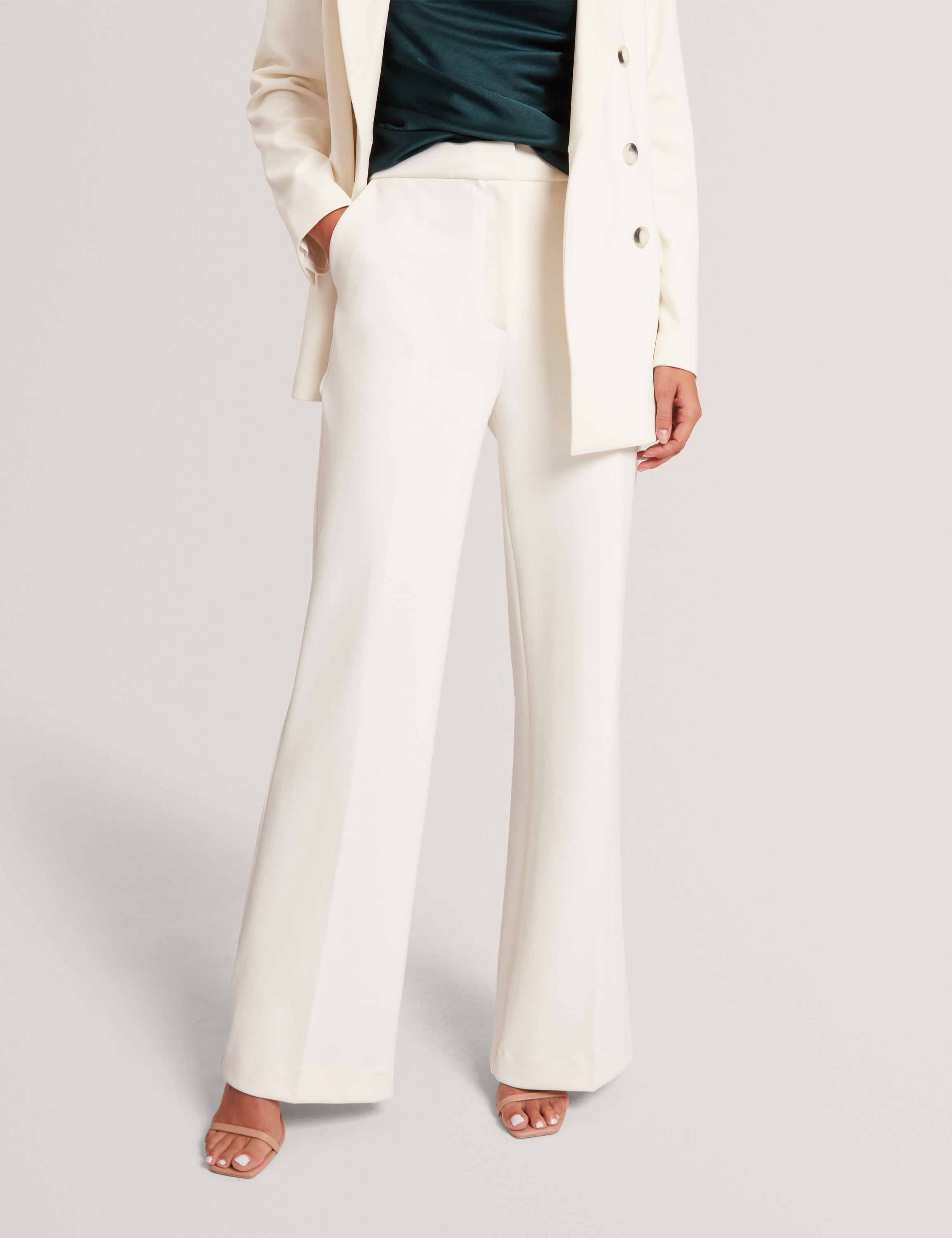 Indriv High Waisted Flare Trouser - Køb til DKK 1.063 - Spar 30%