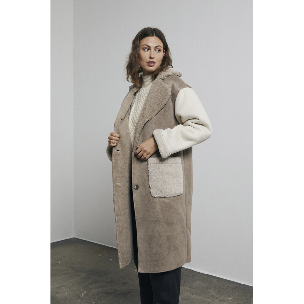 Uria Coat