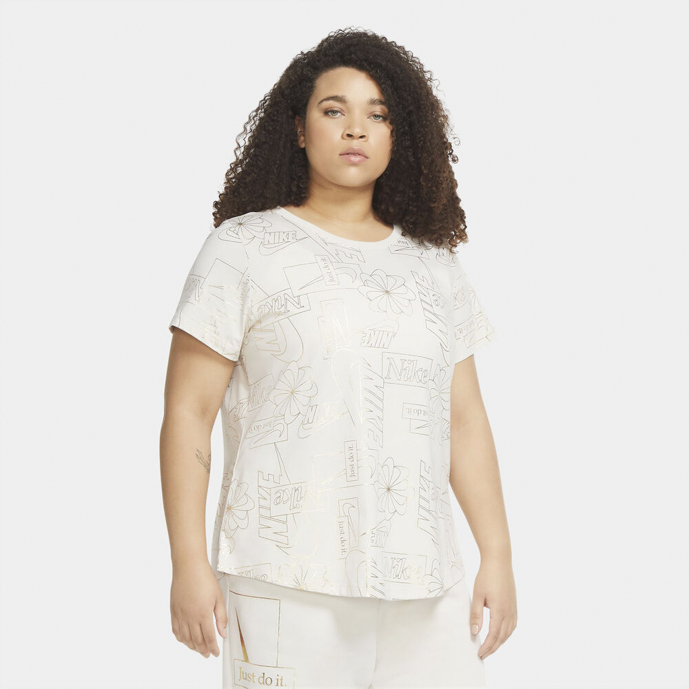 Sportswear Icon Clash Tshirt