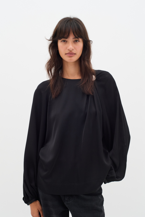 Binnaiw Blouse