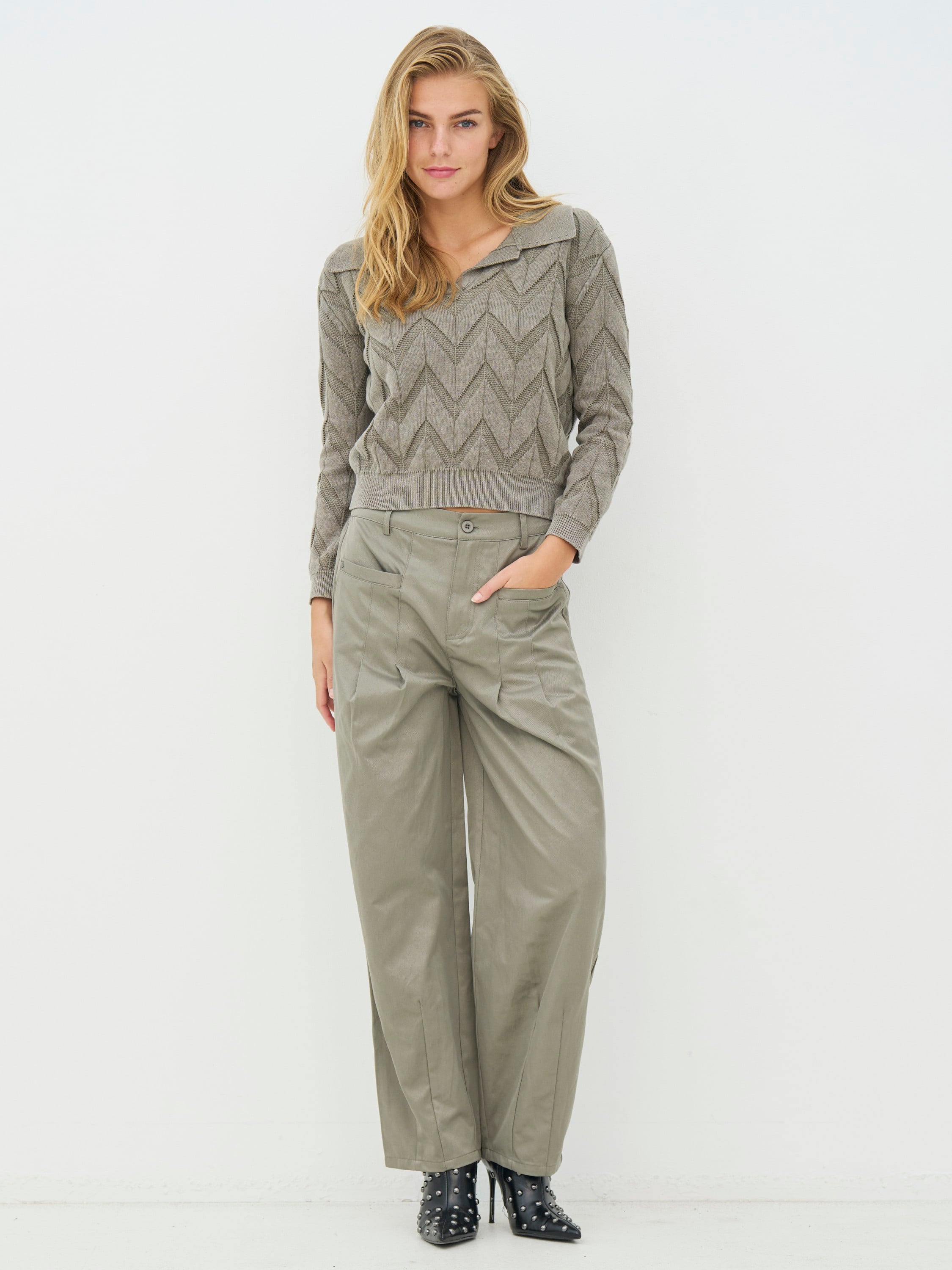 Clara Trousers - DKK 450 - Spar 50%