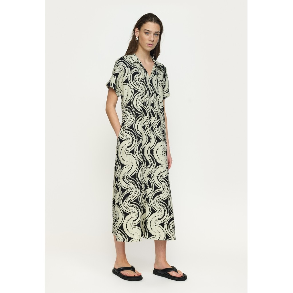 Sredie Midi Dress