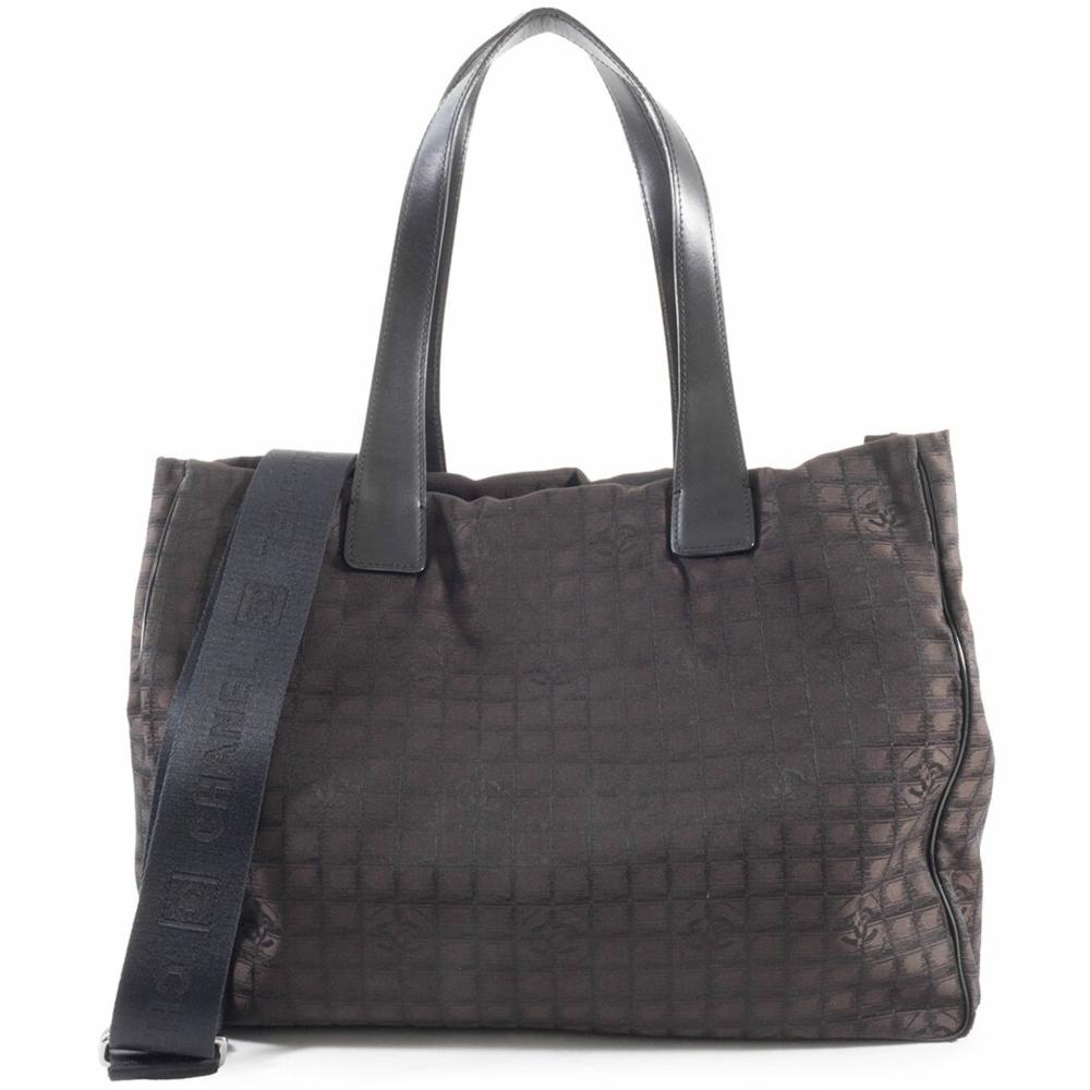 Chanel Travel Line