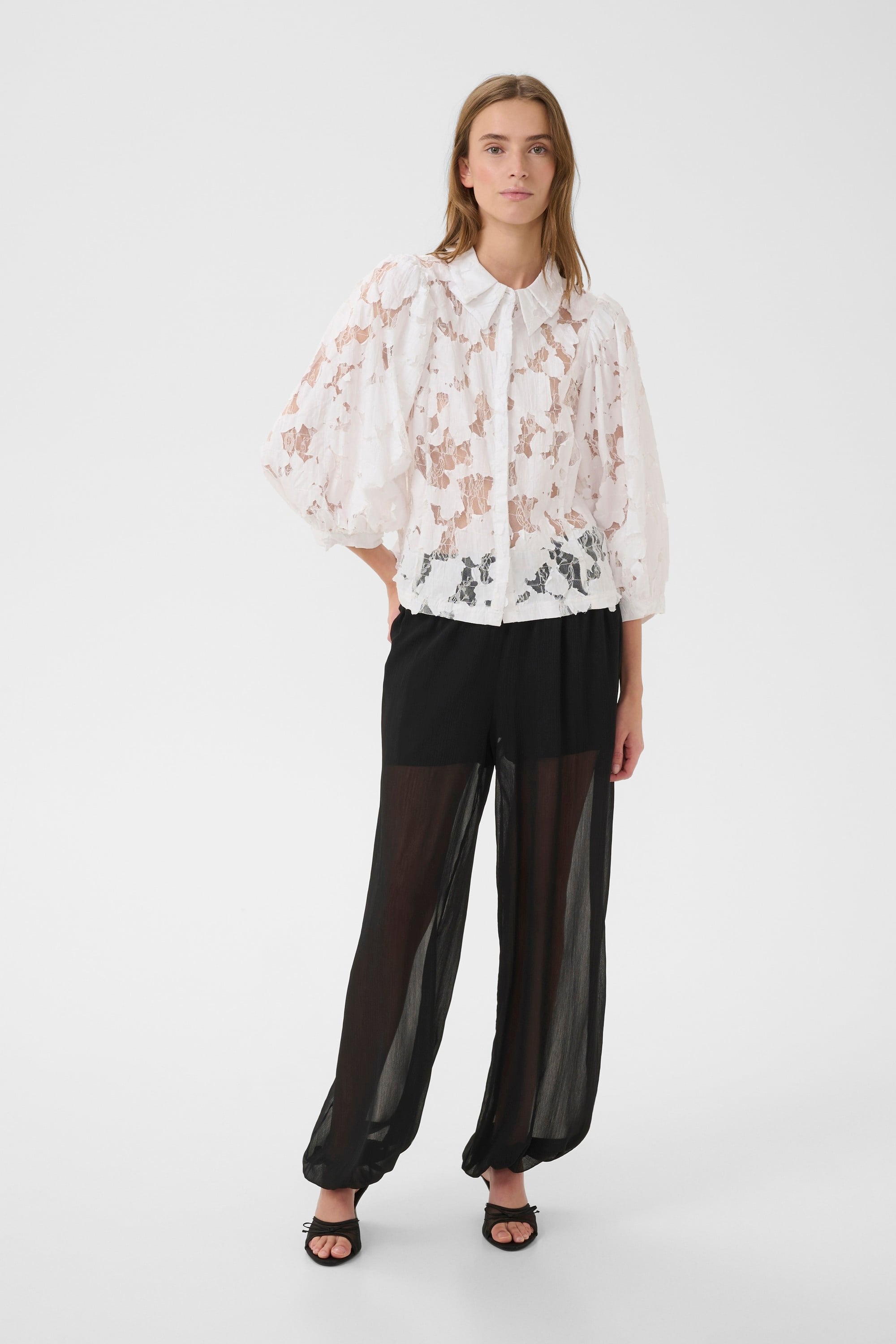 Kbena Frosty Blouse - DKK 450 - Spar 50%