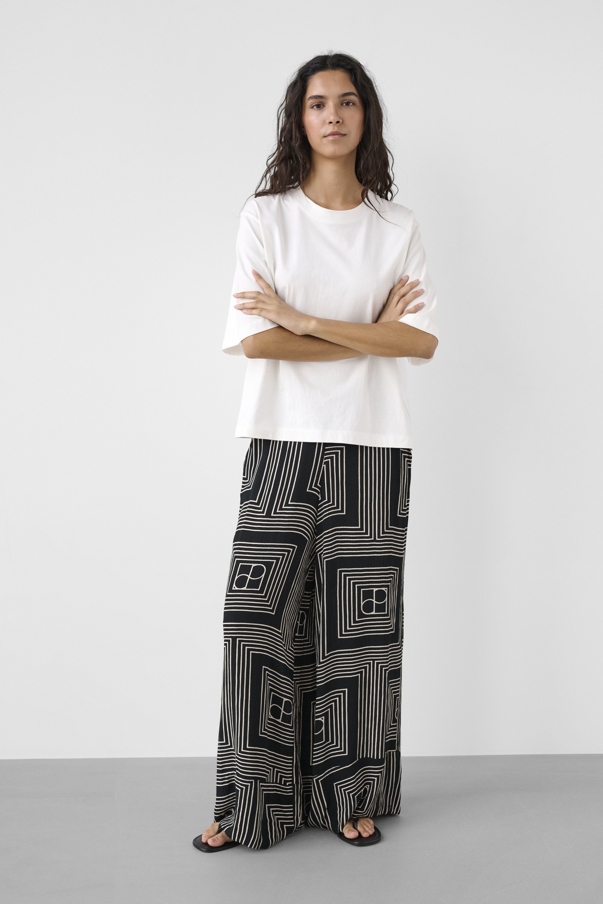 Slzaya Pull Up Printed Pants