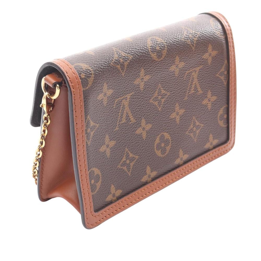 Louis Vuitton Dauphine