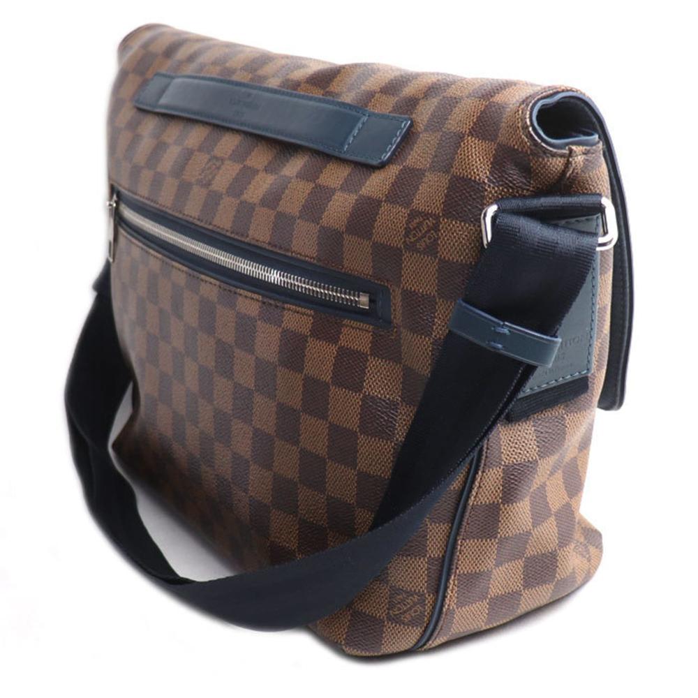 Louis Vuitton Shoulder Bags