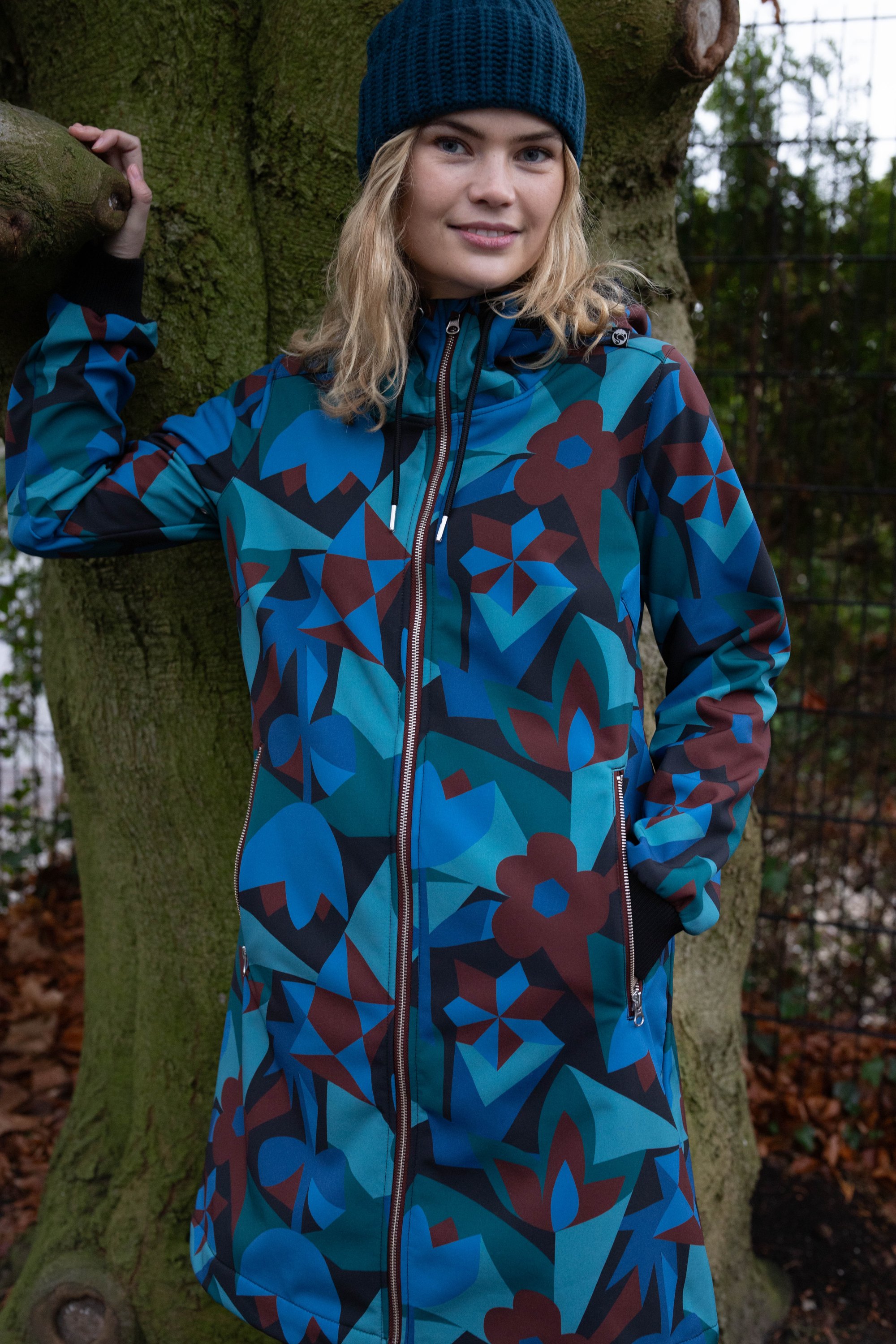 Danejane Softshell Black Merlot Geofleur