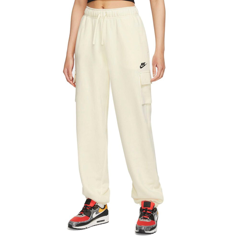 Sportswear Club Fleece Midrise Oversized Cargo Bukser - Køb til DKK 300 - Spar 40%