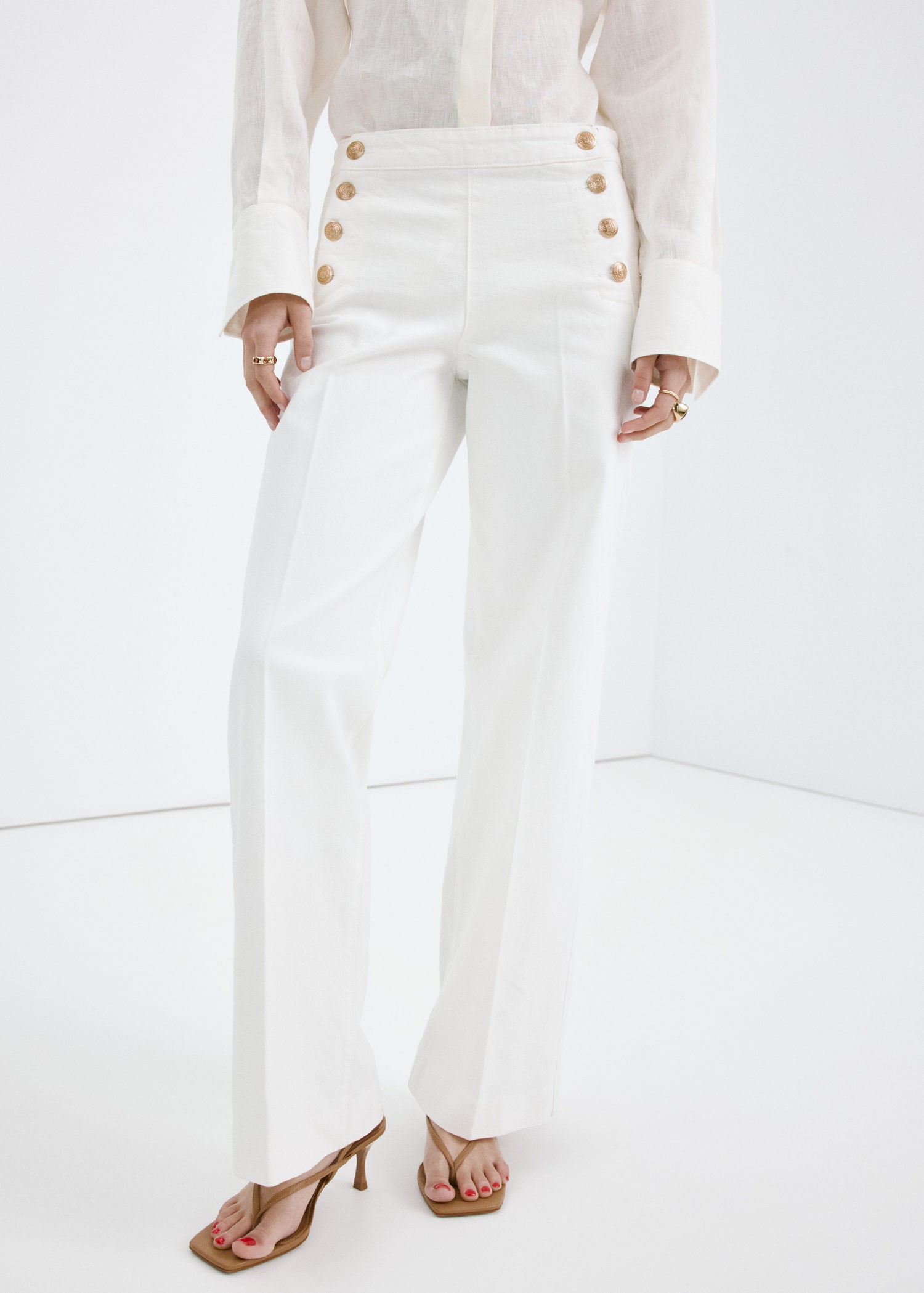 Wideleg Jeans With Side Buttons