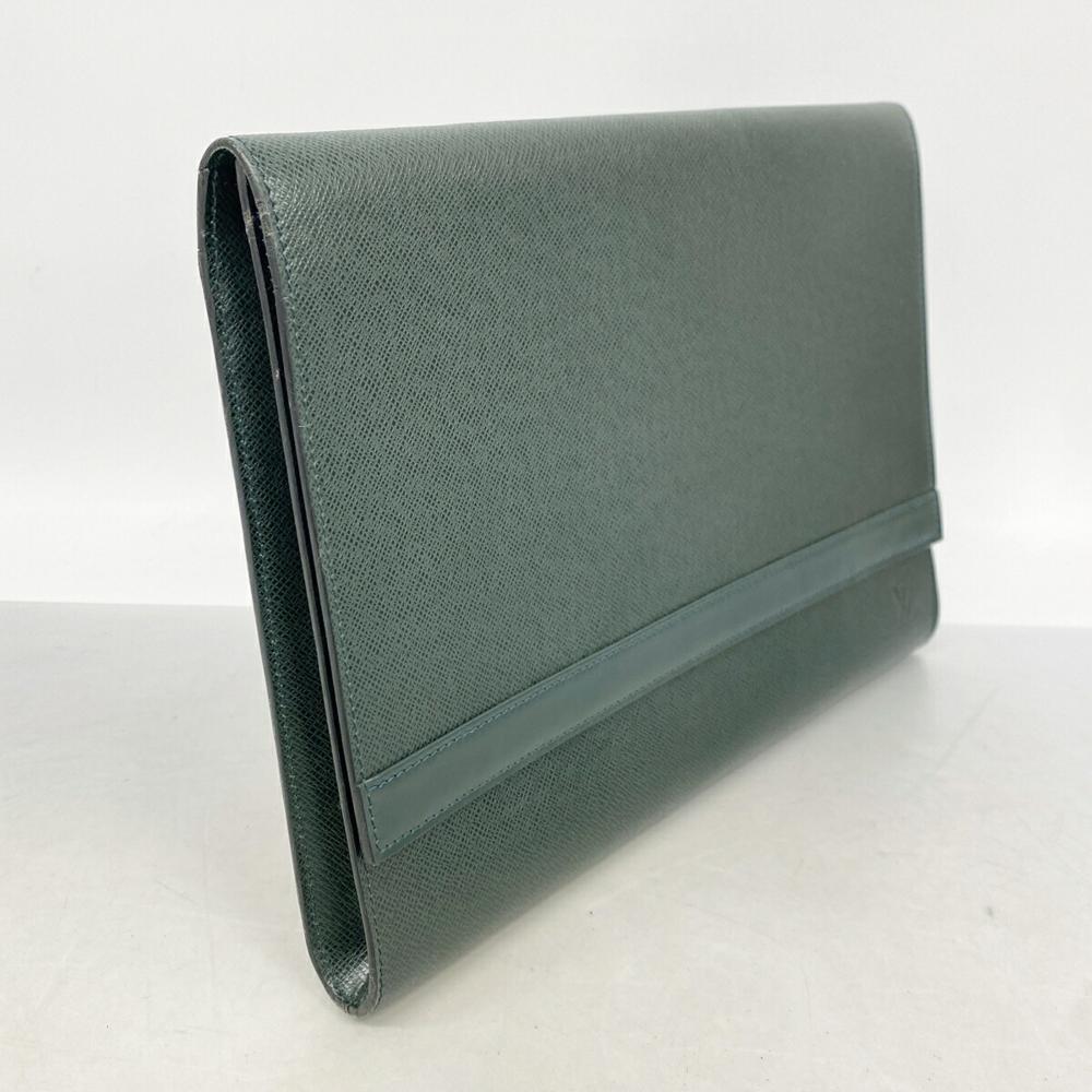 Louis Vuitton Clutch