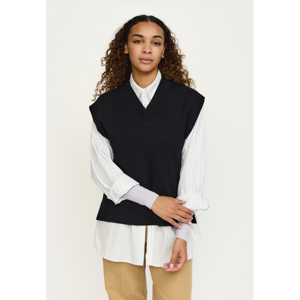 Srhenrietta Vest Knit