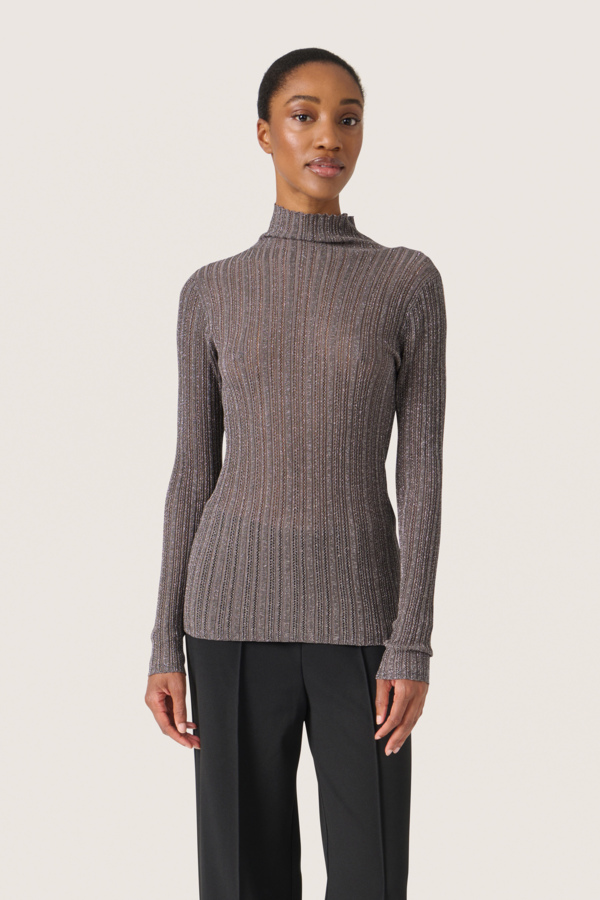 Sllaisa Pullover