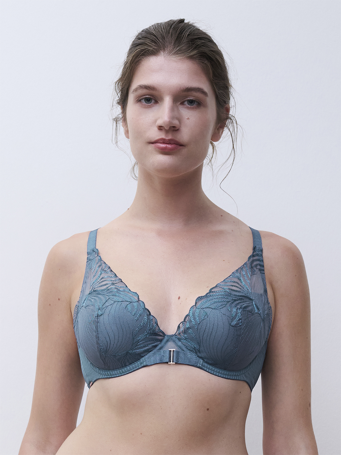Legend Tshirt Plunge Bra