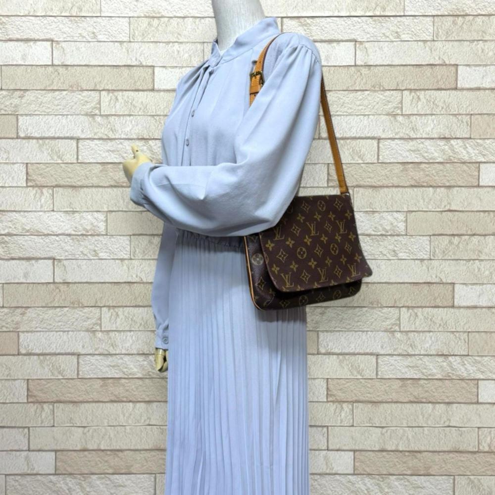 Louis Vuitton Musette Tango