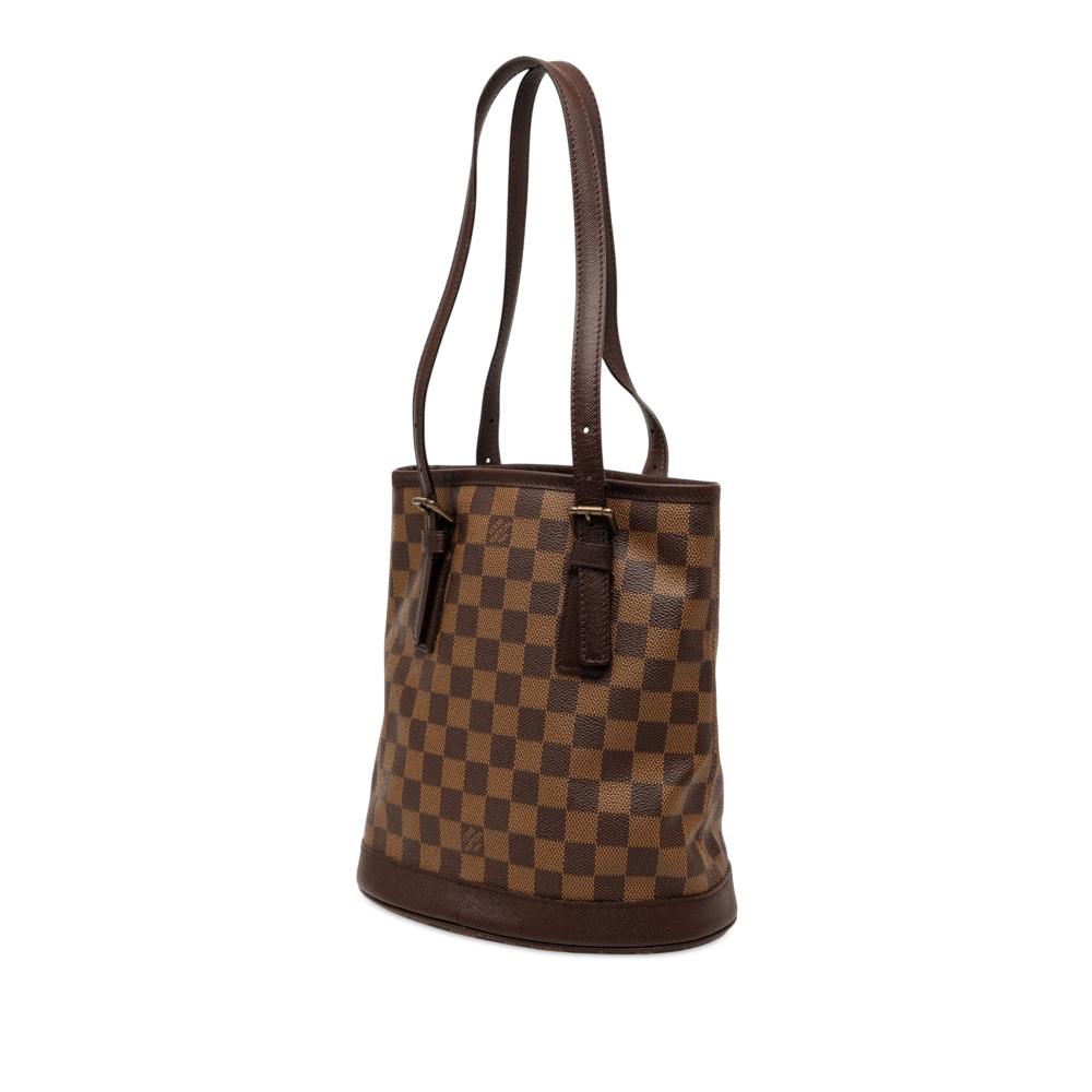 Louis Vuitton Marais
