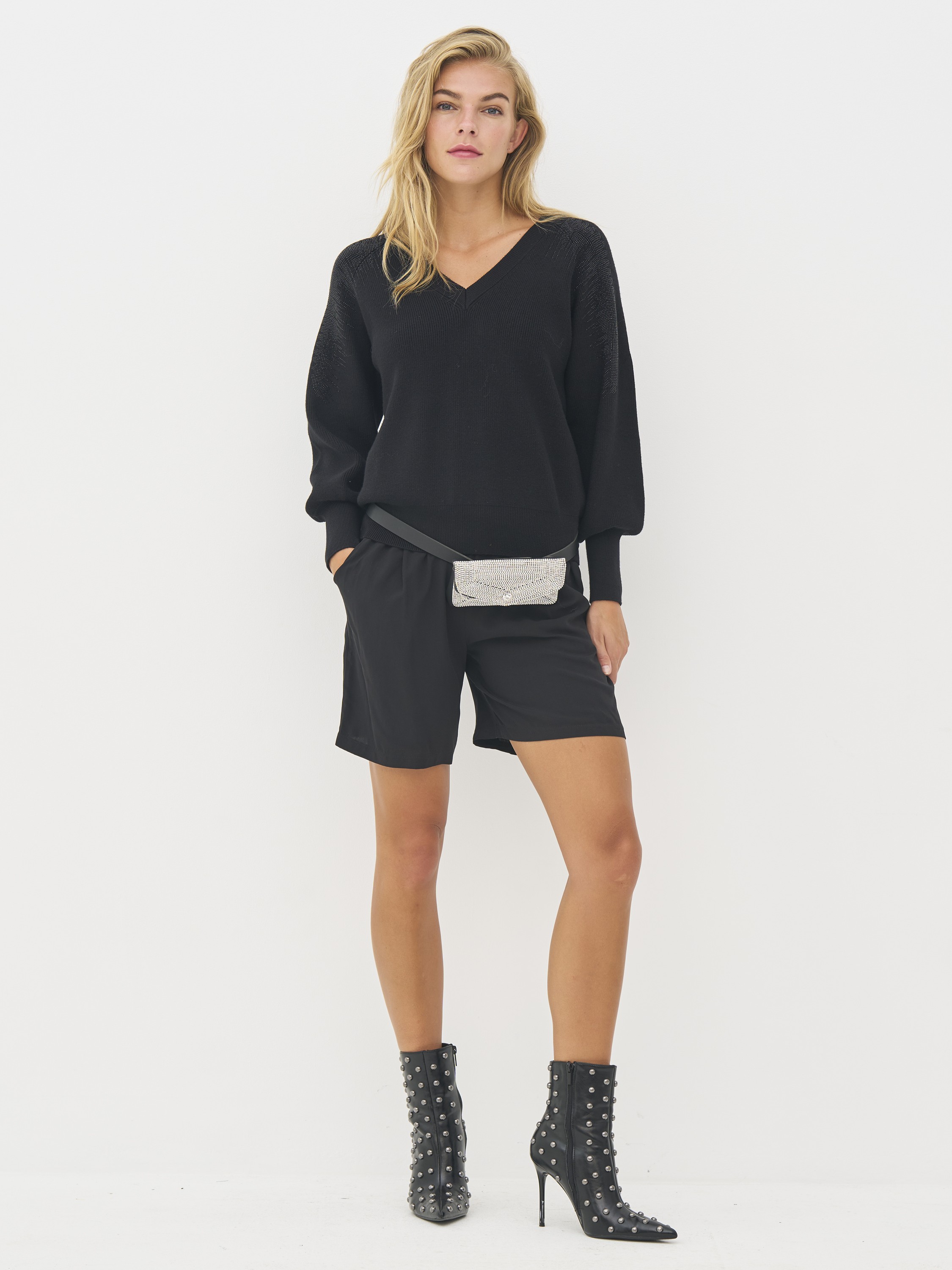 Blake Blouse Knit - DKK 320 - Spar 60%