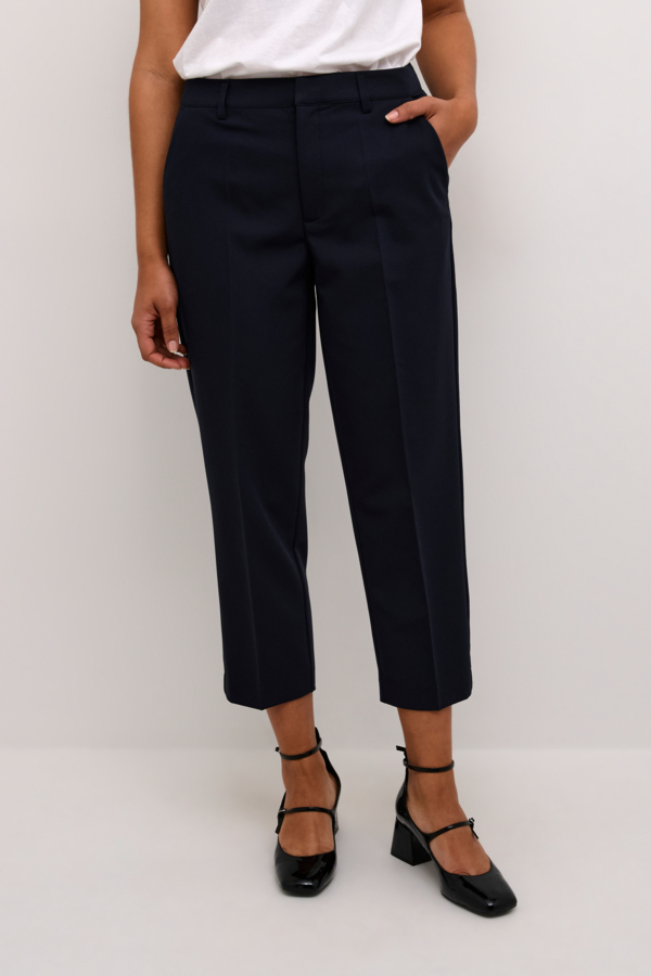 Kasakura HW Cropped Pants