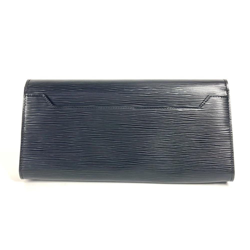 Louis Vuitton Clutch