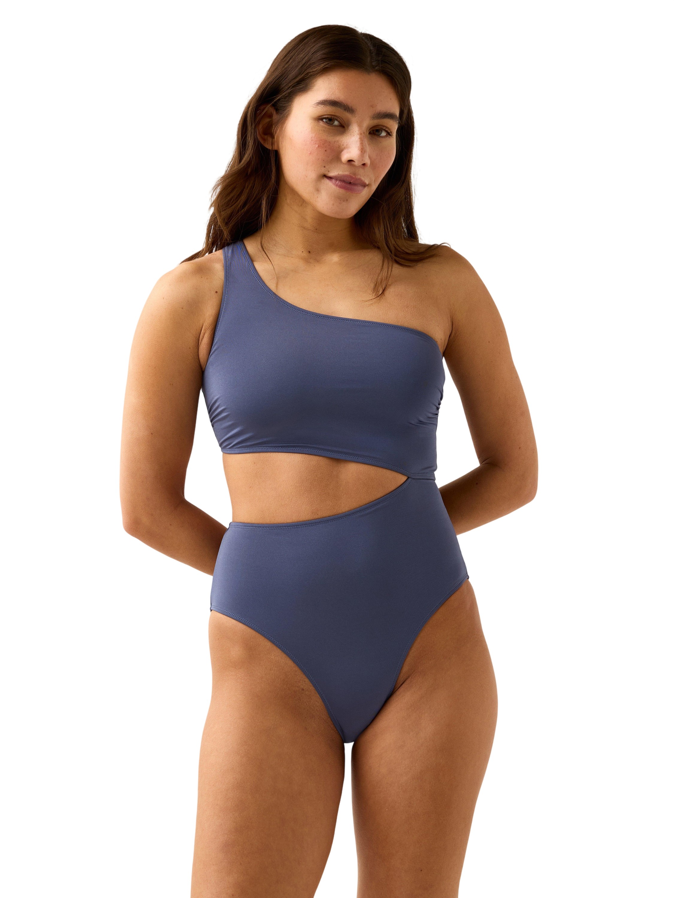 Unpadded Swimsuit With a cut out de - Køb til DKK 209 - Spar 30%