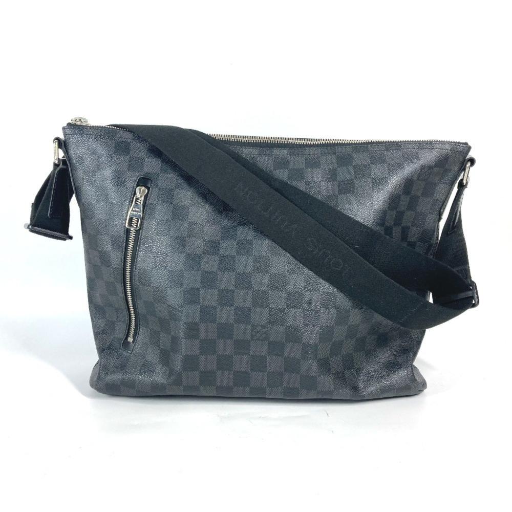 Louis Vuitton Messenger