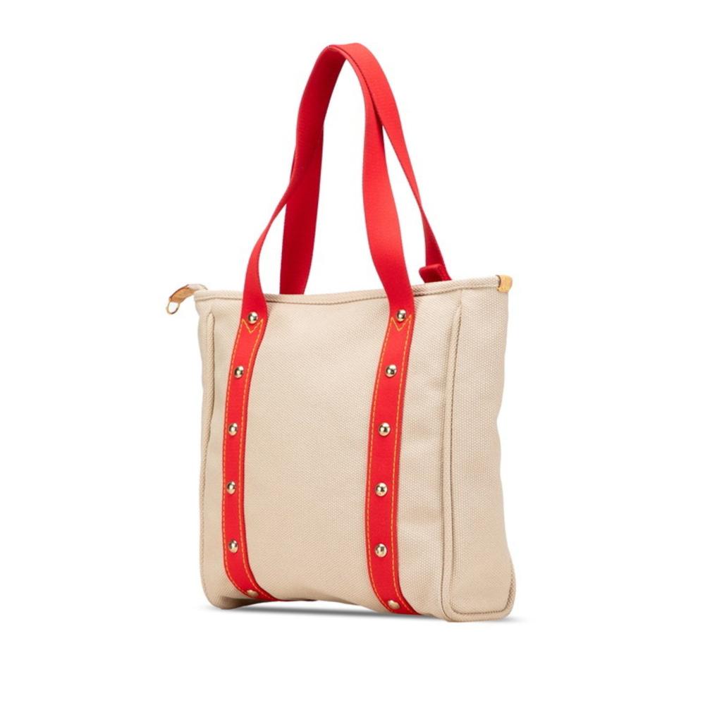 Louis Vuitton Antigua