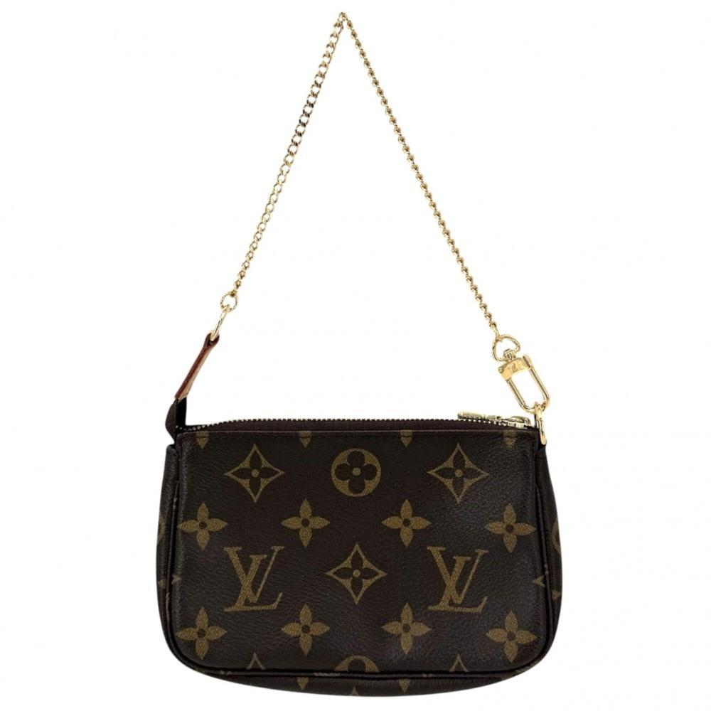 Louis Vuitton Pochette Accessoires