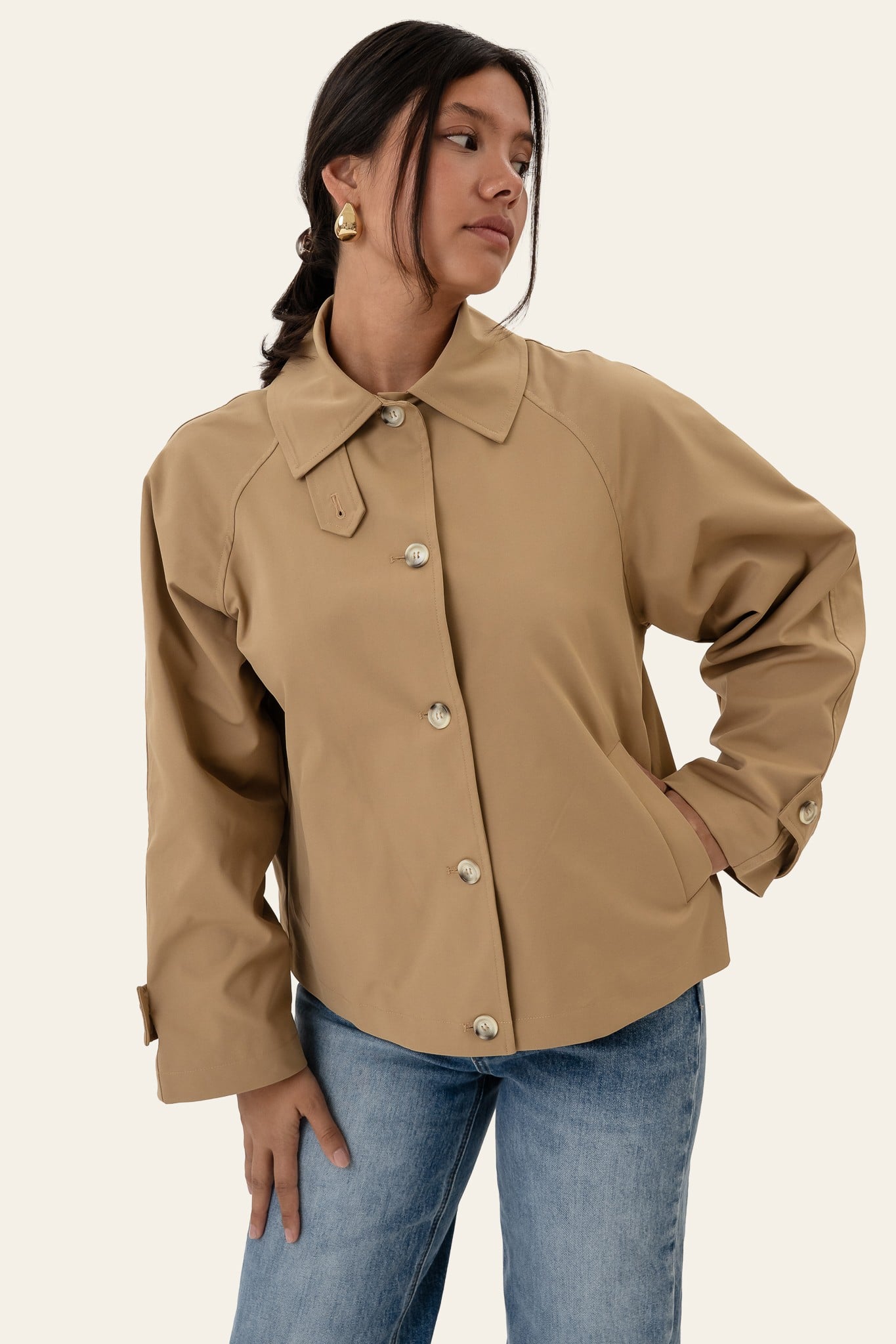 Avaic Short Trenchcoat