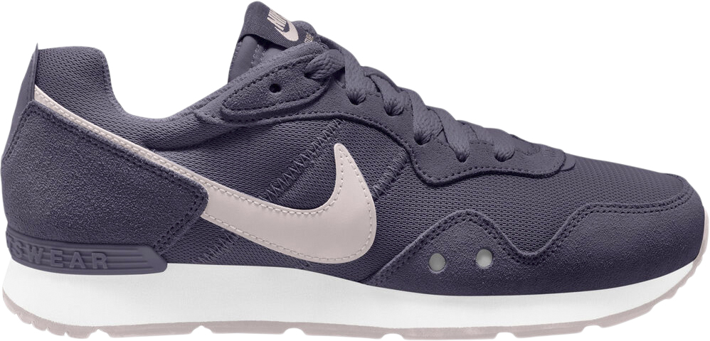 Venture Runner Sneakers