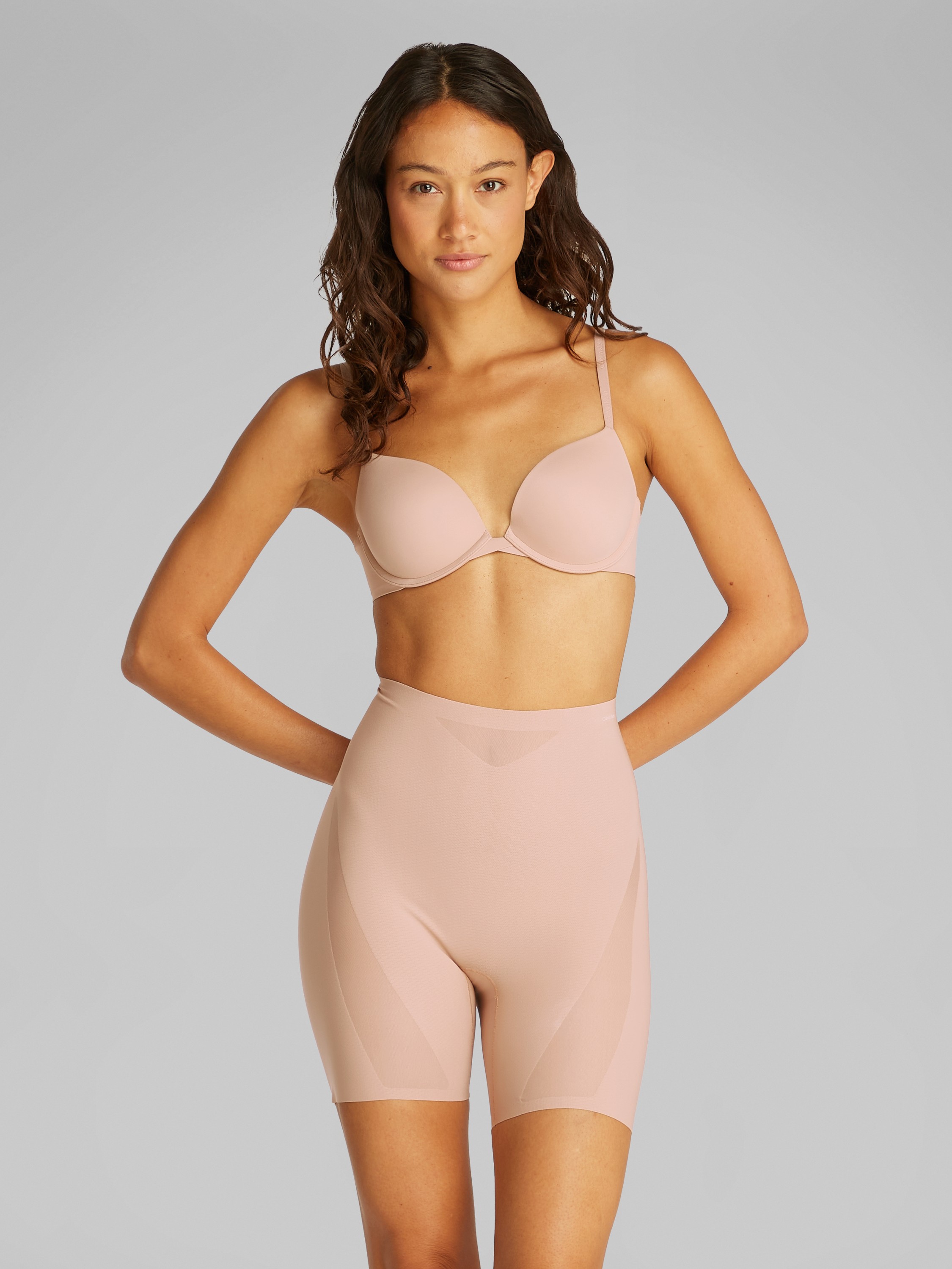 Sculpt Firm Thigh Slimmer Short