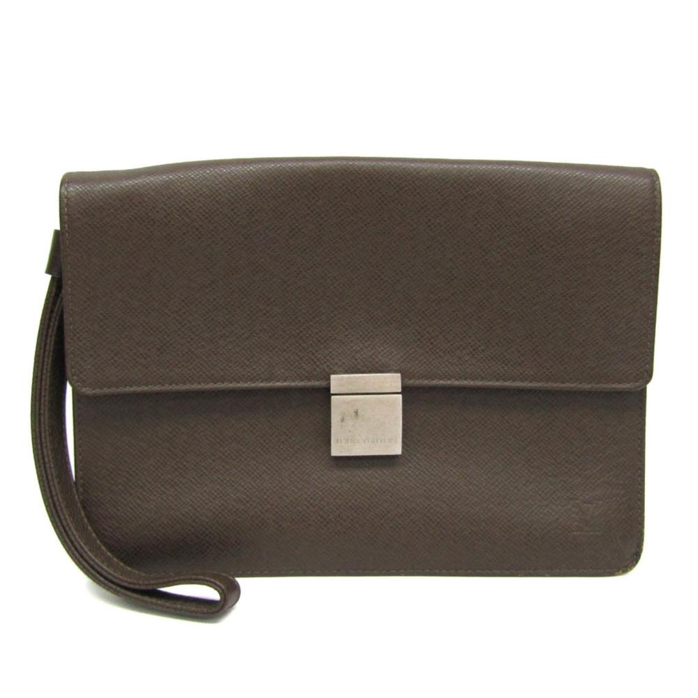 Louis Vuitton Clutch