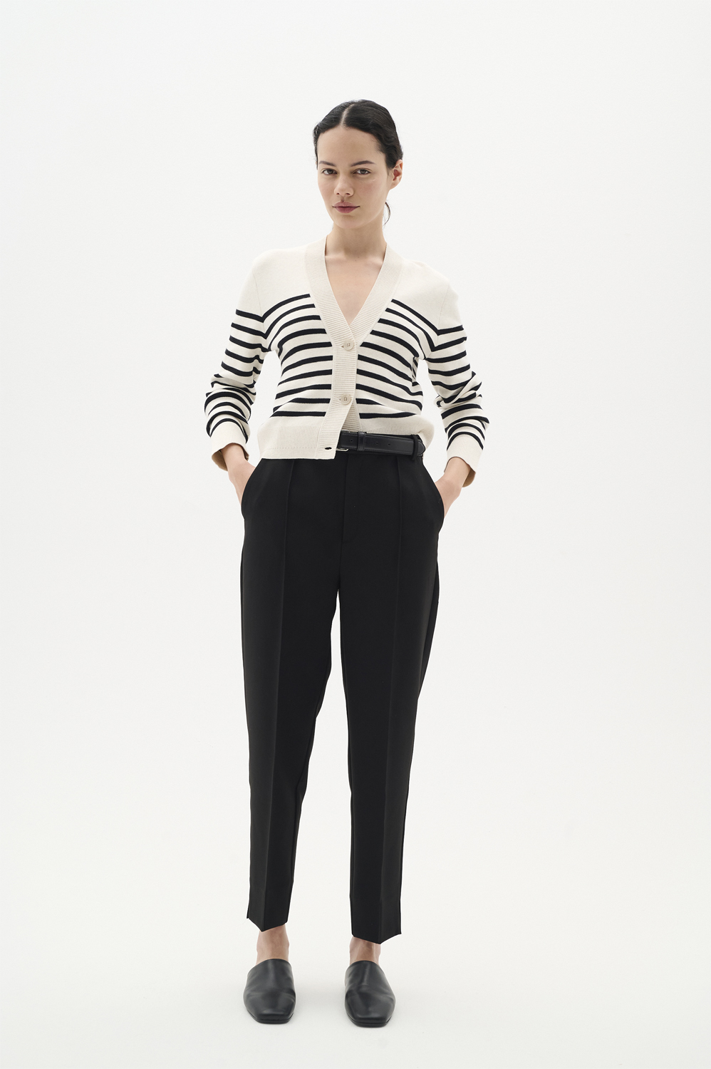 Wallisiw Cardigan