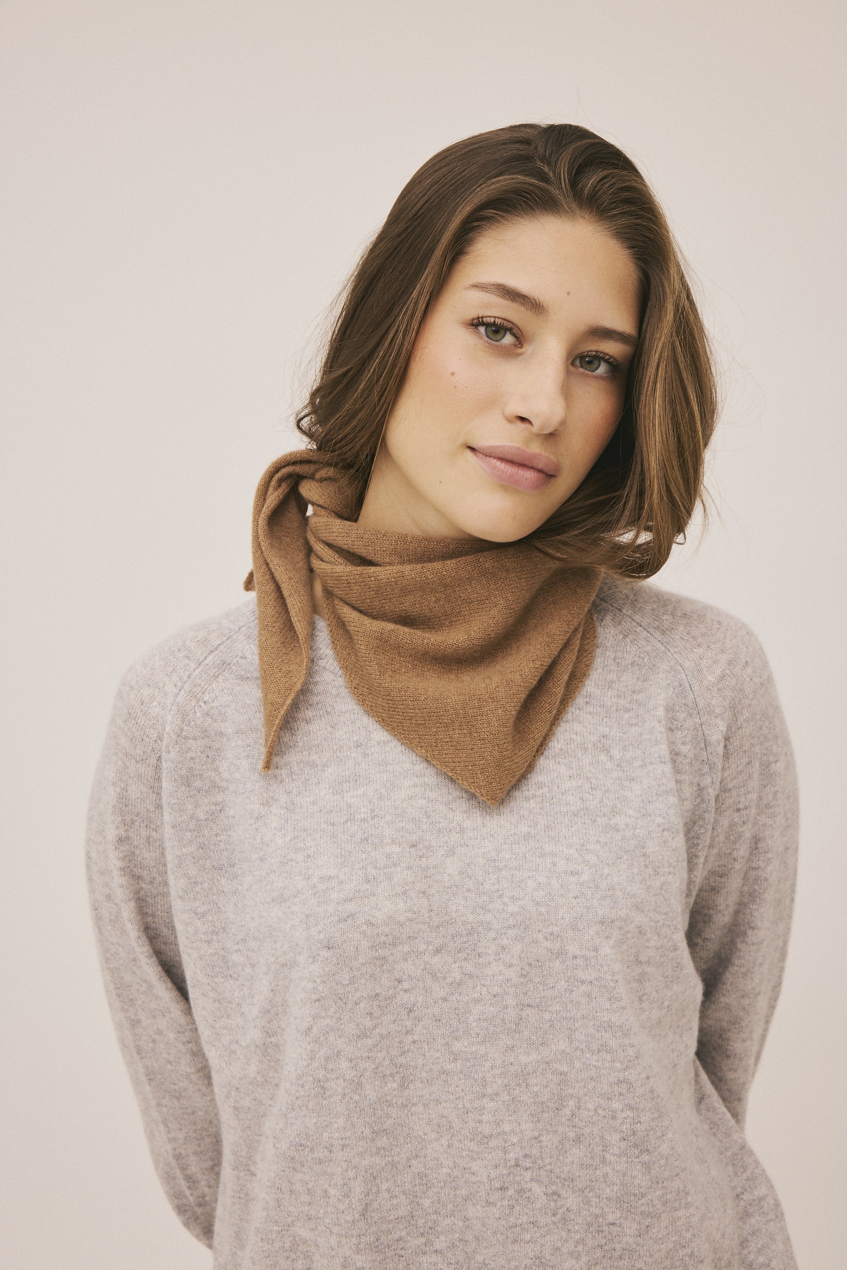 Karrie 5 100% Cashmere