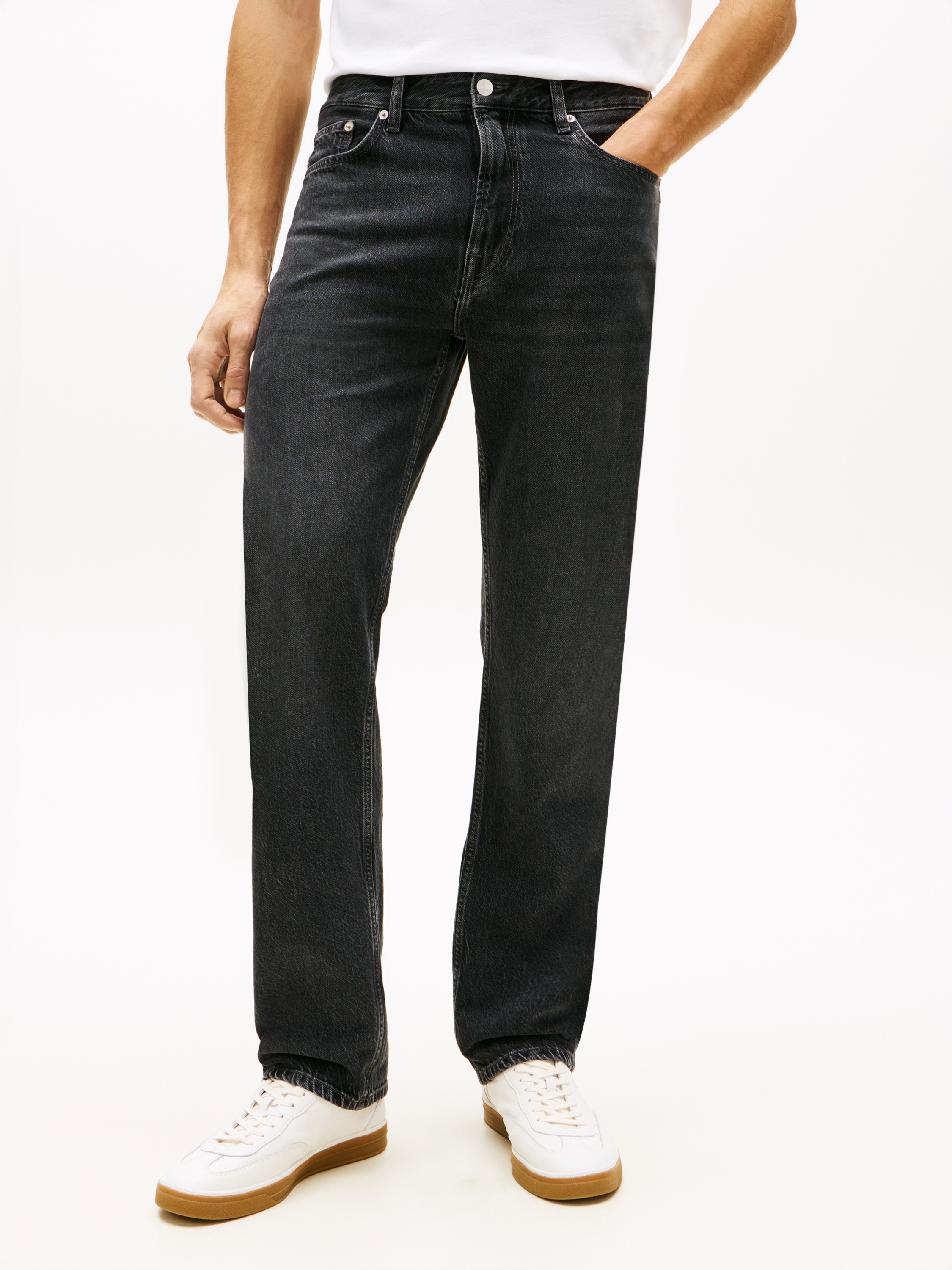 Dover Whiskered Regular Straight Leg Black Jeans - Køb til DKK 629 - Spar 30%