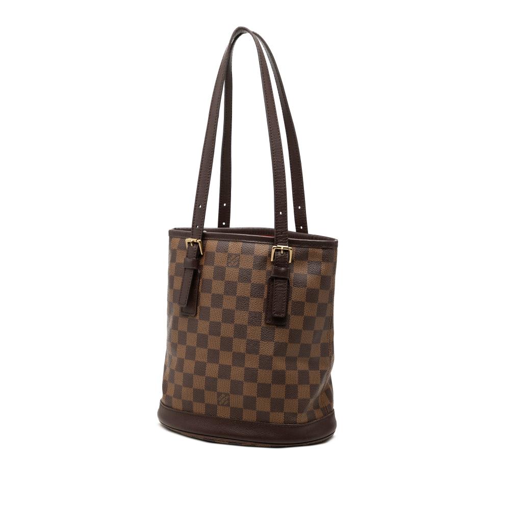 Louis Vuitton Marais