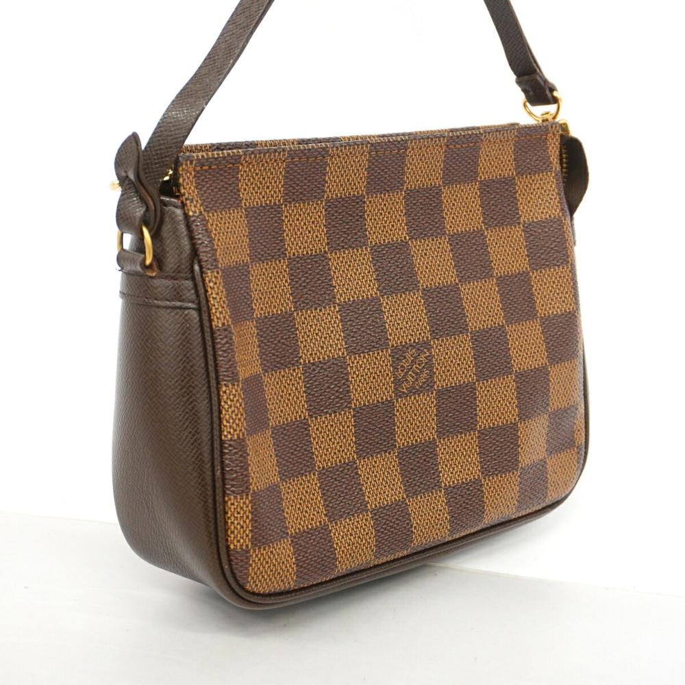 Louis Vuitton Trousse Makeup