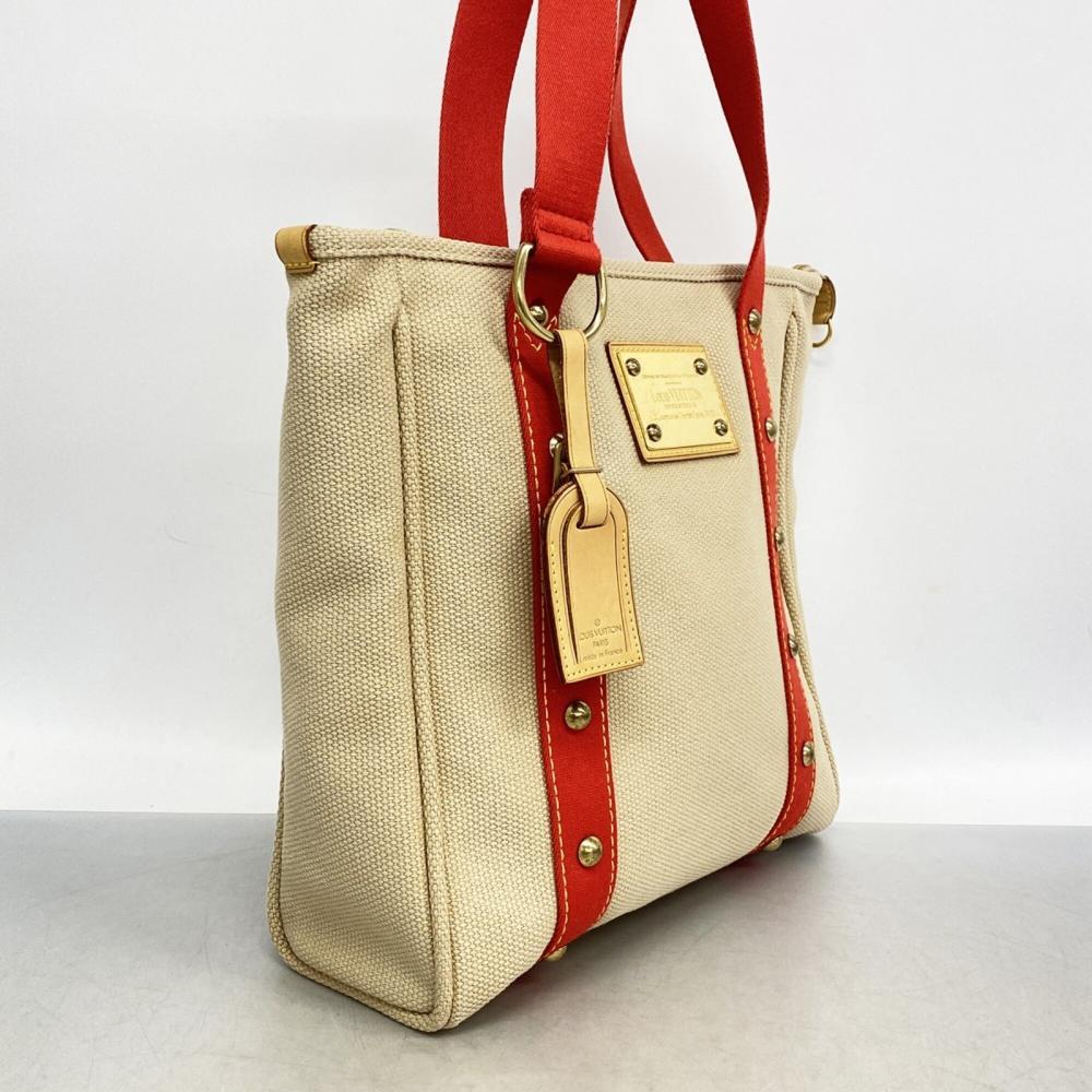 Louis Vuitton Antigua