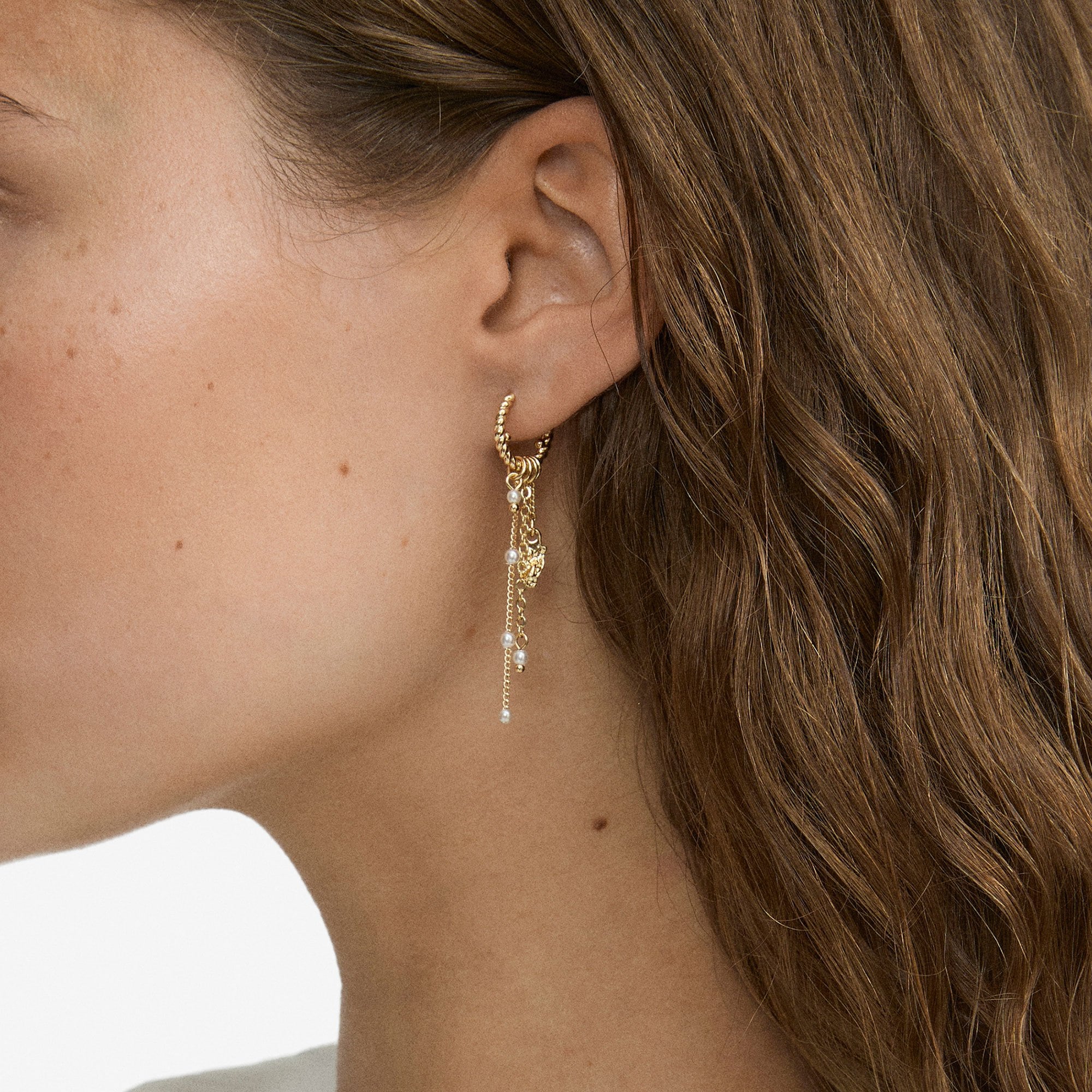 Eron Earrings Goldplated